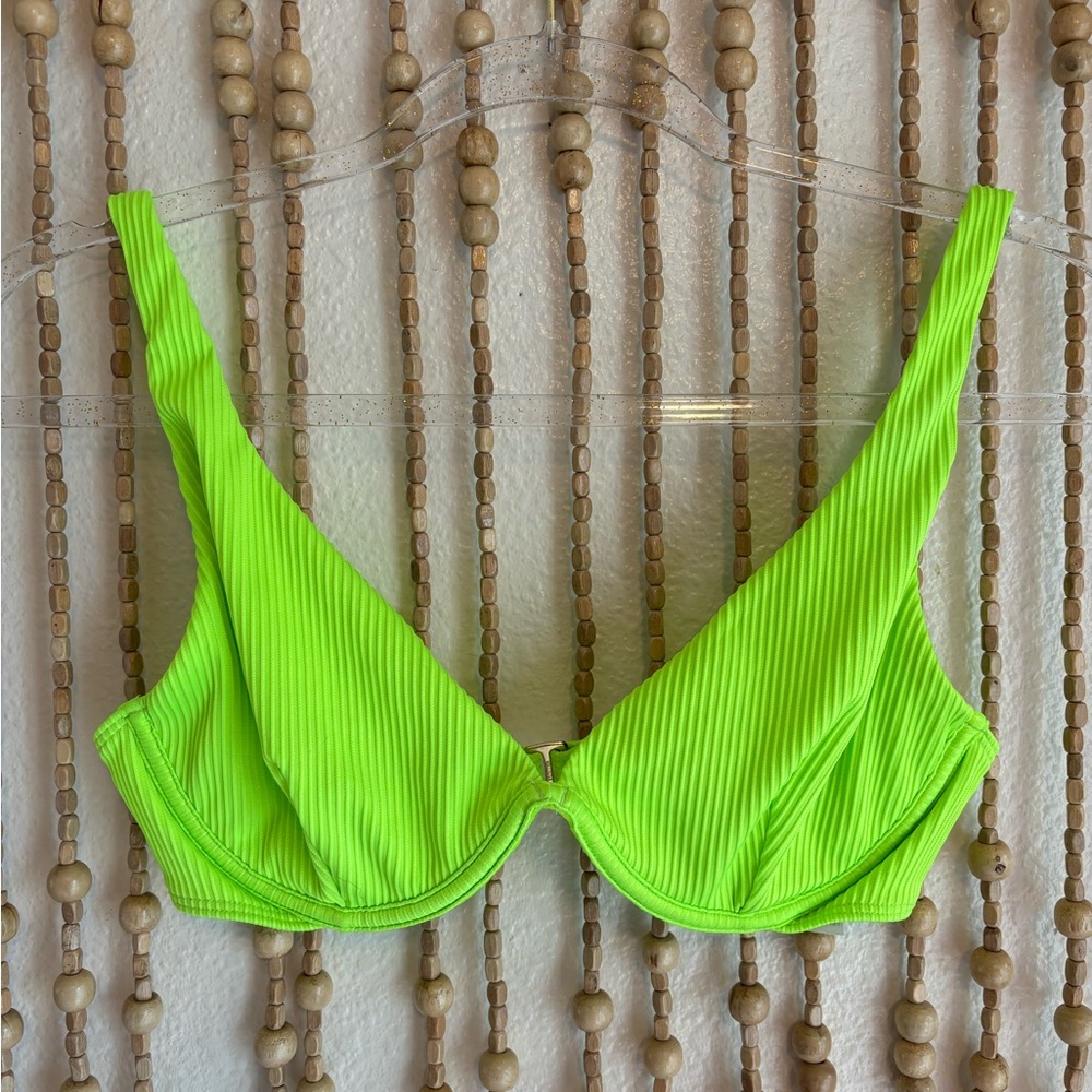 Hollister Lime Green Ribbed Swim Suit Festival Going Out Bikini Top